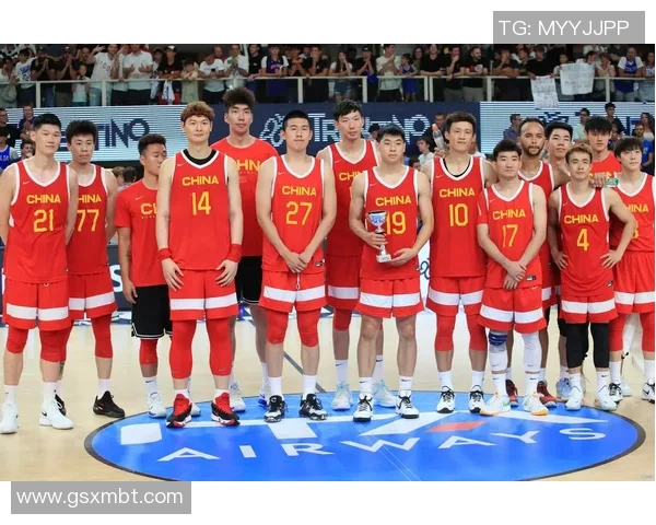 中国男篮迎战意大利队奥运赛场上的激情对决与荣耀追逐